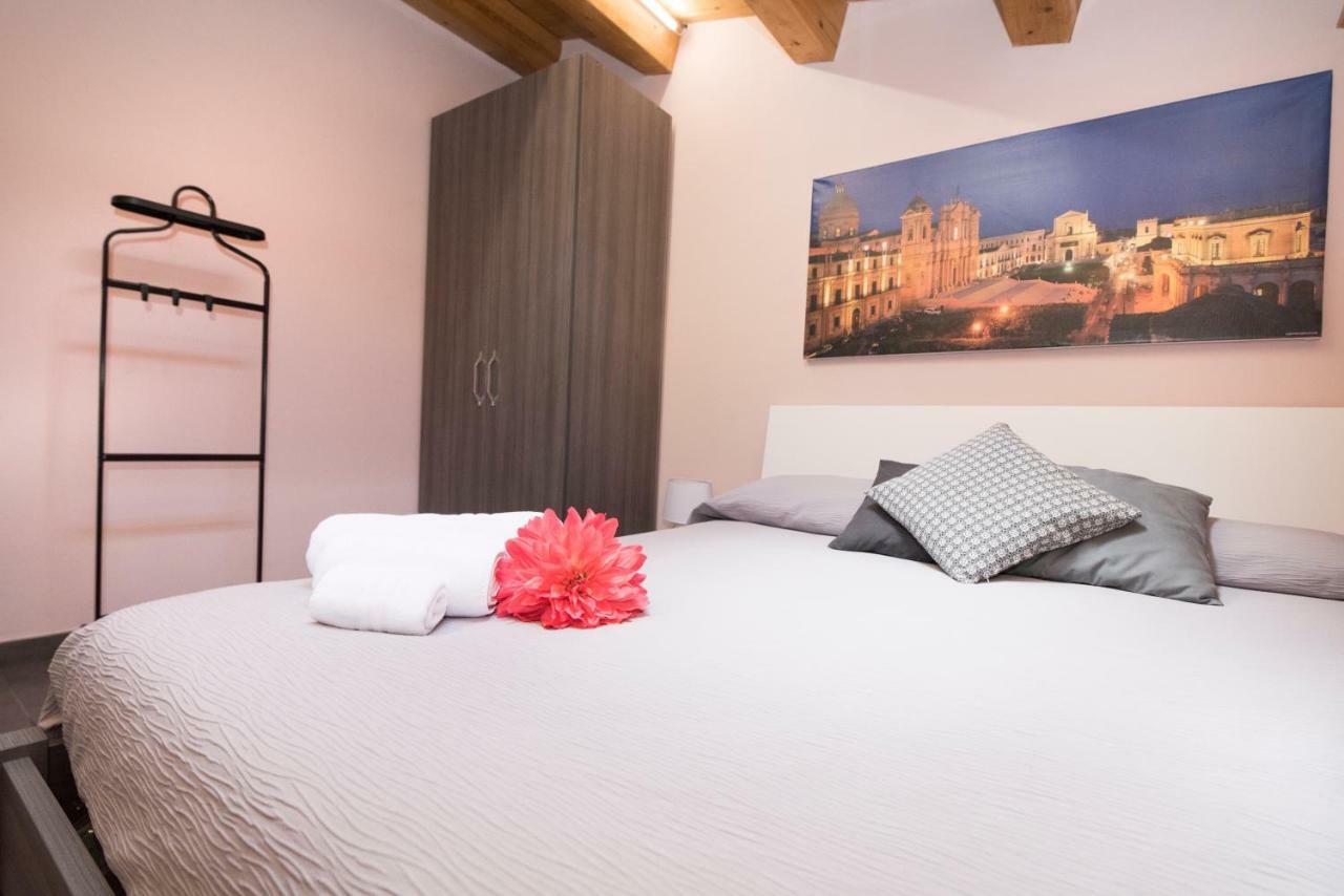 Casa Malacla B&B Noto Kültér fotó